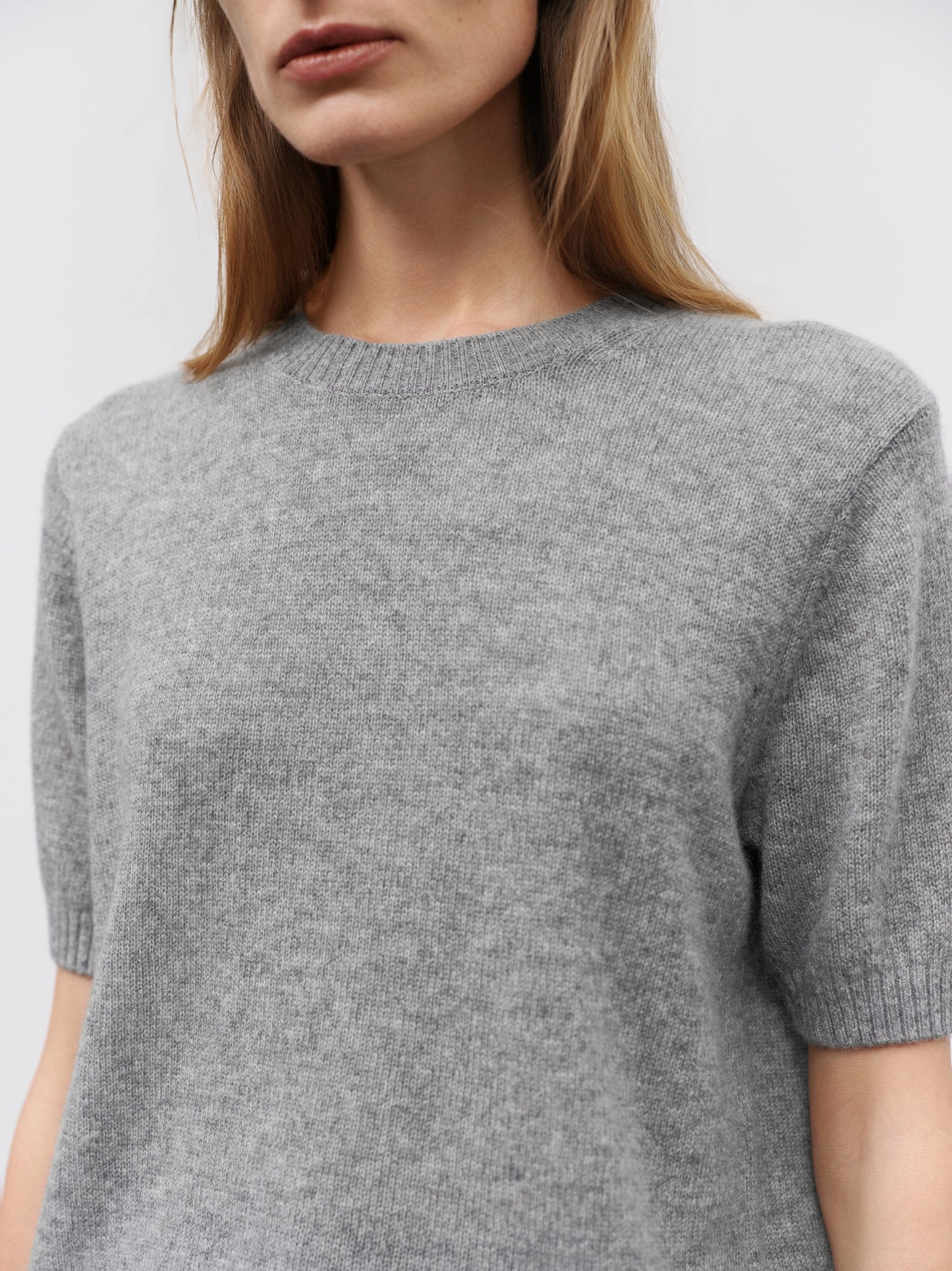 Crew Neck Short Sleeve Knit Sweater