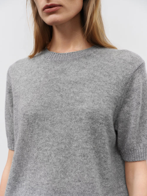 Load image 1 in gallery view. Crew Neck Short Sleeve Knit Sweater