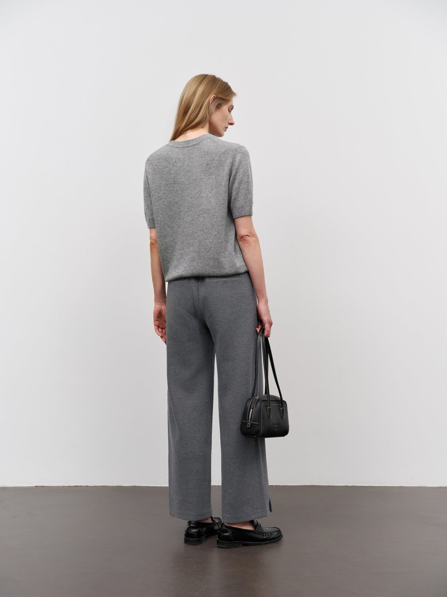 Crew Neck Short Sleeve Knit Sweater