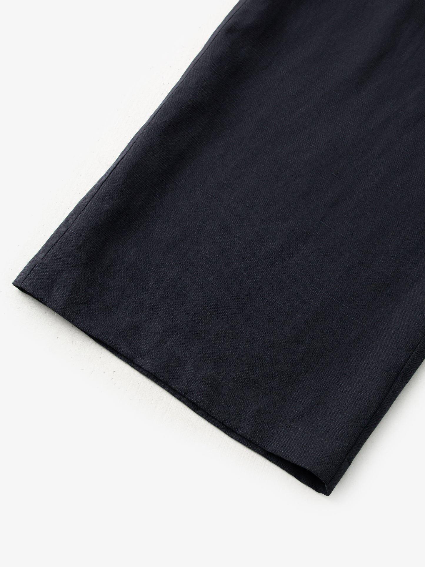 Belted Lyocell-Linen Pleated Pants