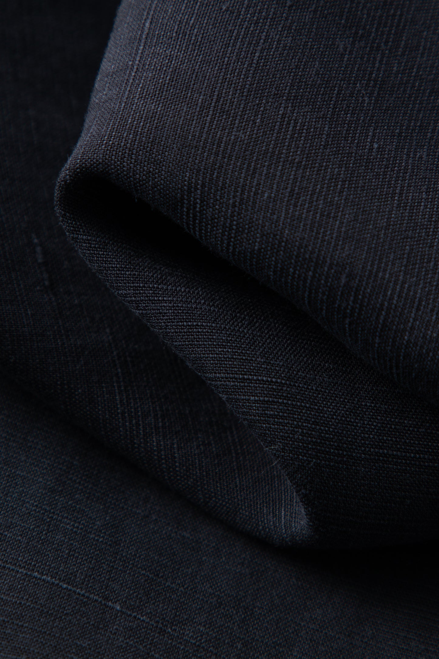 Belted Lyocell-Linen Pleated Pants