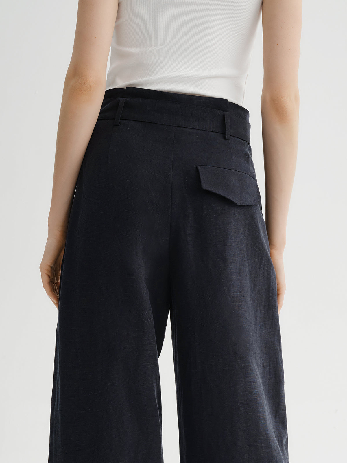 Belted Lyocell-Linen Pleated Pants