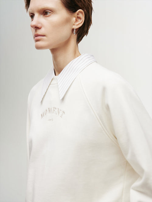 Carica immagine 1 in visualizzazione galleria. Women's Plain White Round Neck 100% Cotton Winter Sweatershirt