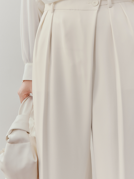 Women's Original White Straight Fit Smooth Trousers