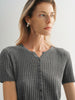 T-shirt gris tricoté