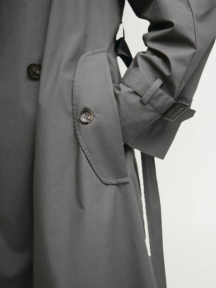 Manteau d'hiver gris fumé à col, double boutonnage