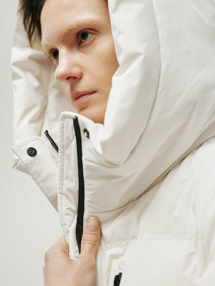 Women's White Waterproof Goose Long Puffer Jacket