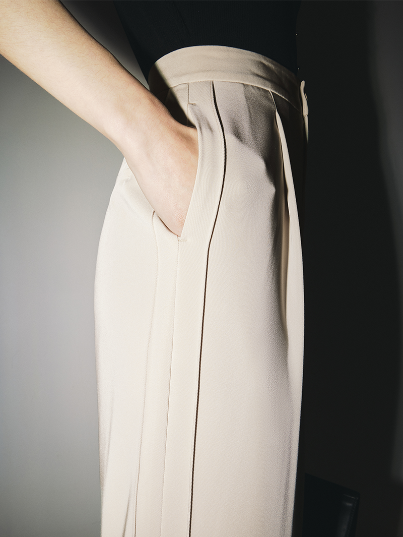 Women's Beige Straight Fit Lightweight Trousers