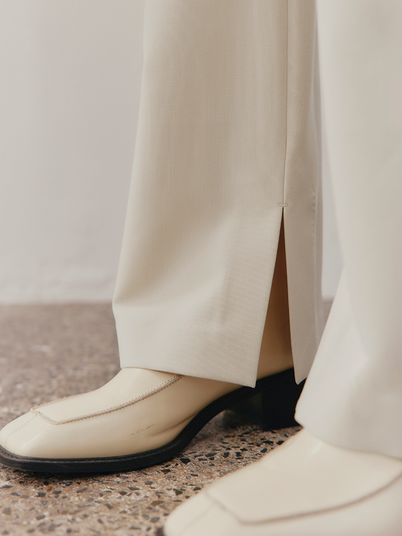 Women's Beige Straight Fit Slit Design Trousers