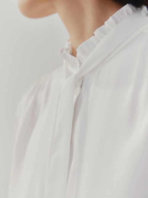 Charger l'image 1 dans la galerie. Women's White Tie Neck Long Sleeves Shirt