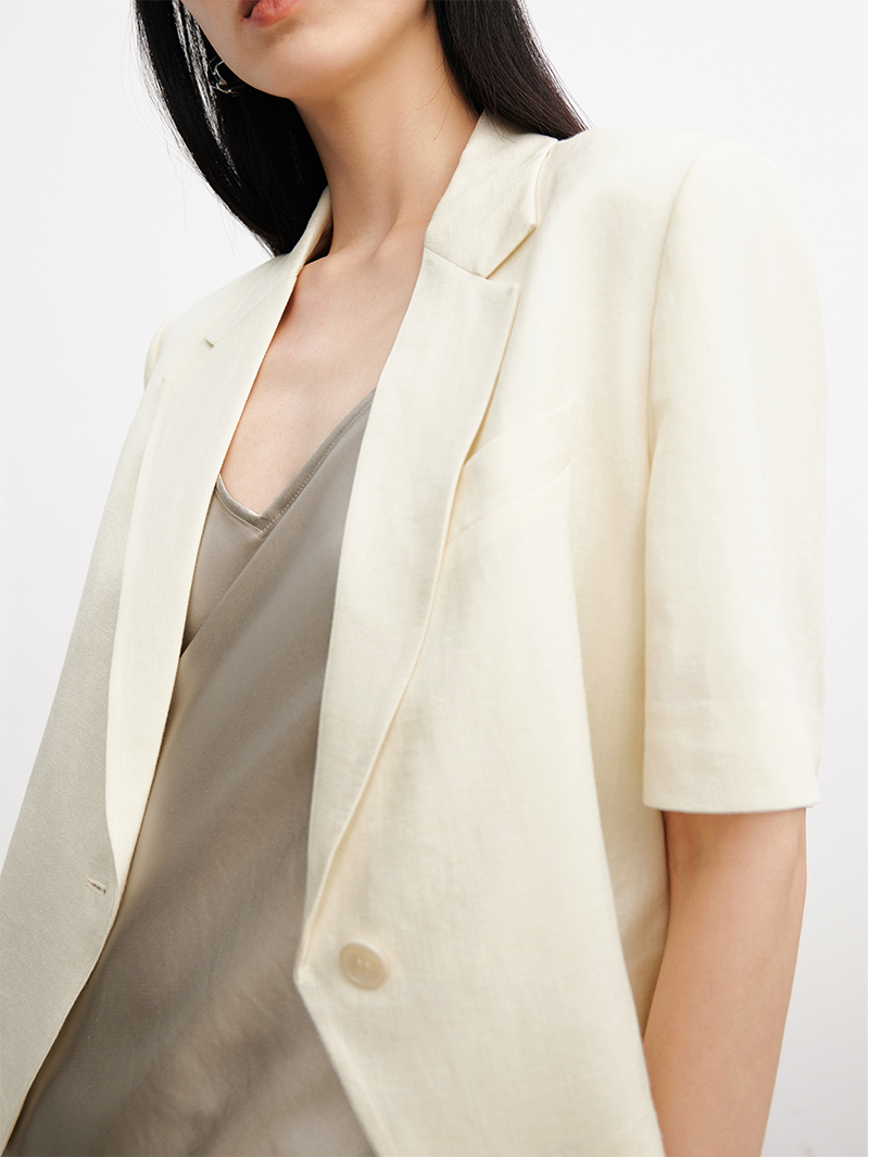 Women's Summer Off-White Notch Lapel Stable Short Sleeves Short Blazer