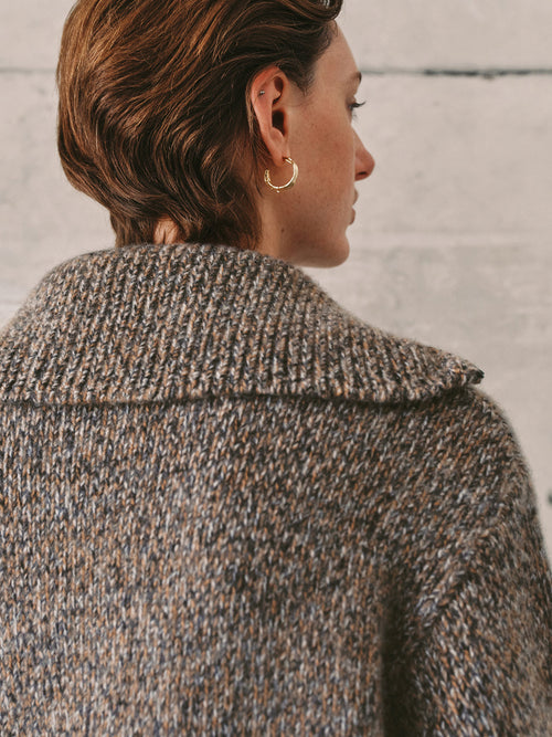 Charger l'image 1 dans la galerie. Collared Pure Cashmere Zip-Up