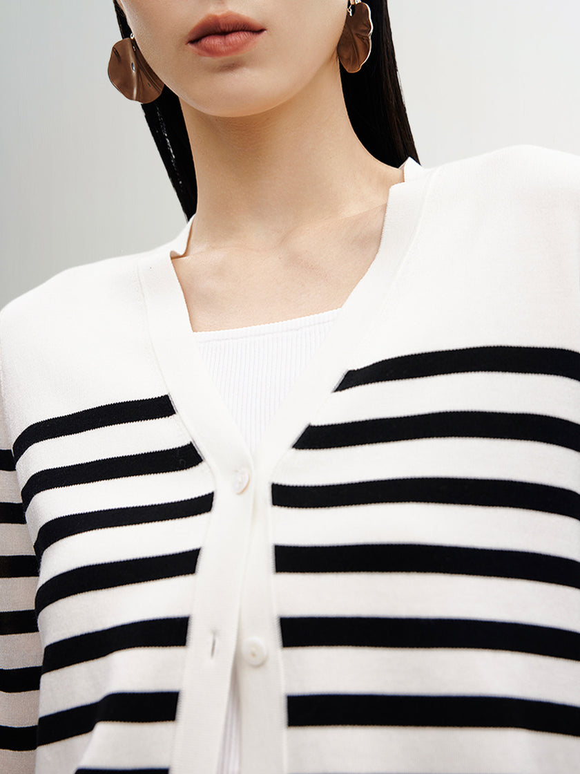 Women's Original White V Neck Stripe Button Down Knitwear