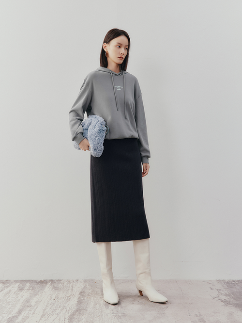 Charger l'image 1 dans la galerie. Women's Winter Dark Gray Straight Fit Elastic Waist Wool Skirt