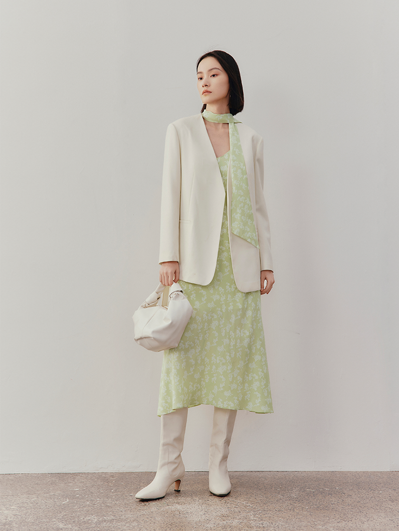 Women's Spring Original White V Neck Belted Blazer