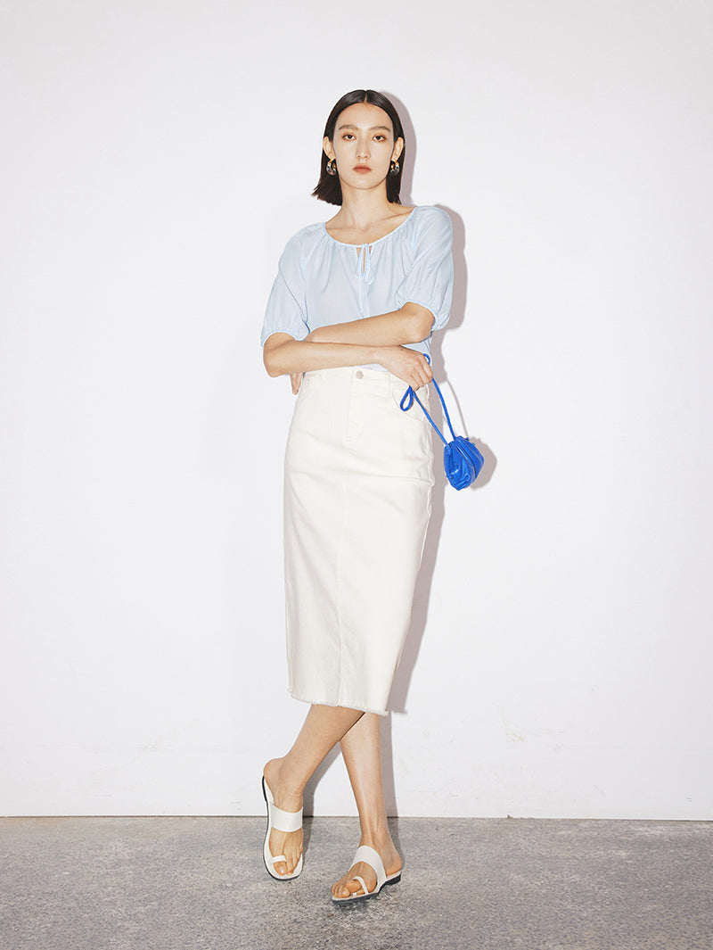 Women's Off-White Straight Fit Skirt