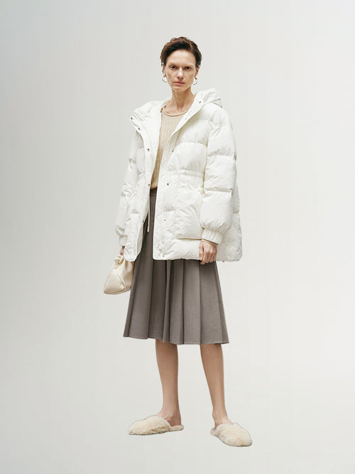 Load image 1 in gallery view. White hooded down jacket