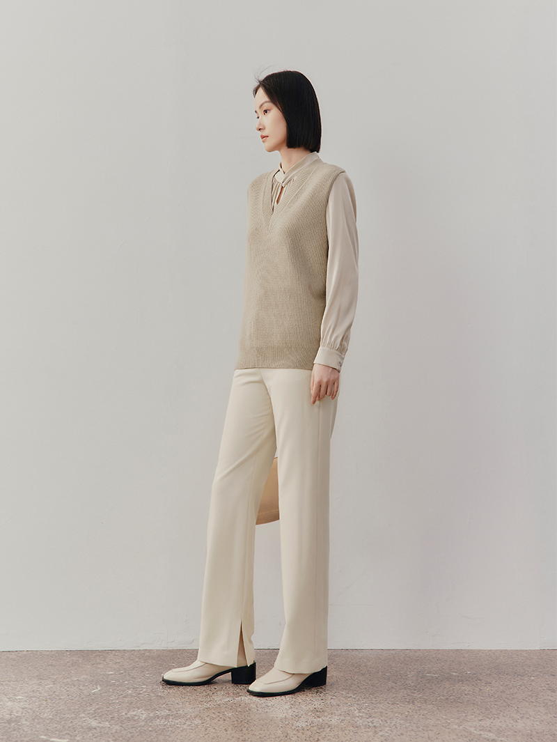 Women's Light Khaki V Neck Knit Vest