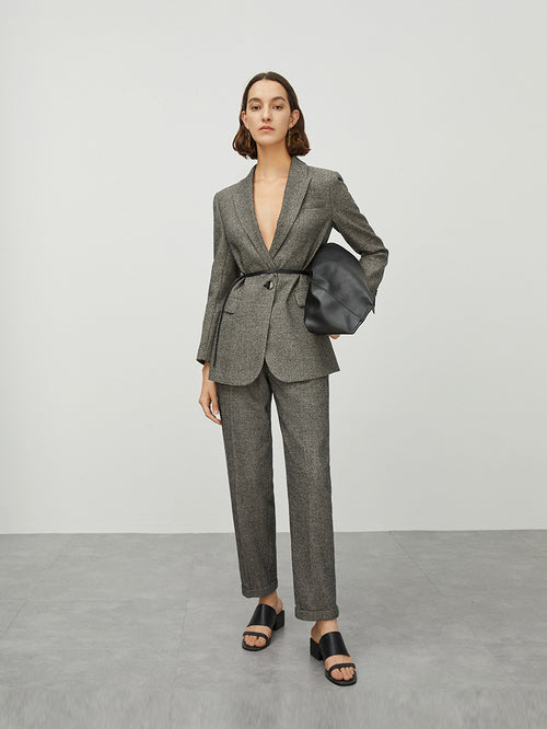 Charger l'image 1 dans la galerie. Women's Gray Peak Lapel Single Breasted Blazer
