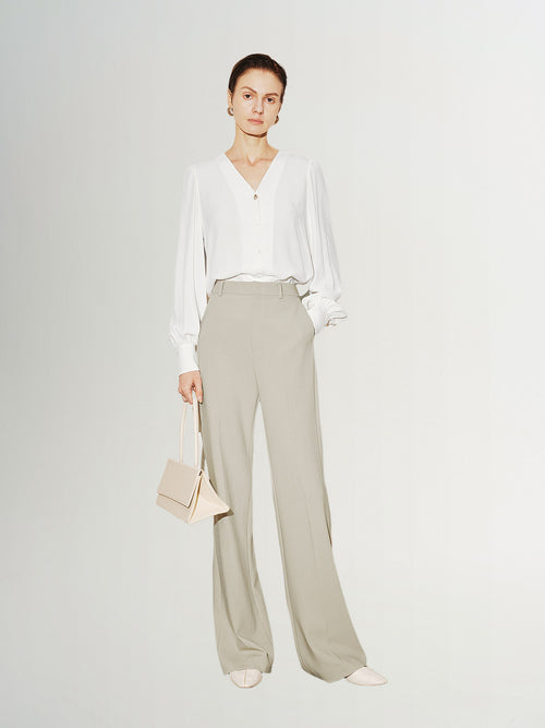 Charger l'image 1 dans la galerie. Women's White V Neck Long Sleeves Shirt