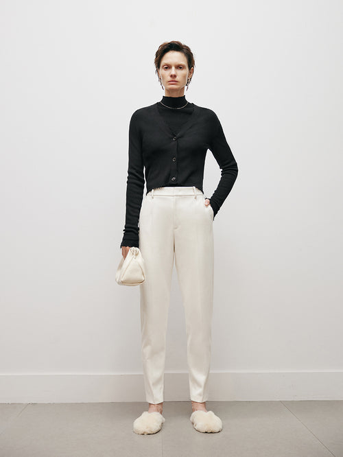 Load image 1 in gallery view. White pants
