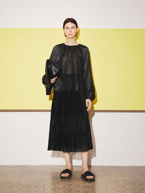 Load image 1 in gallery view. Black blouse