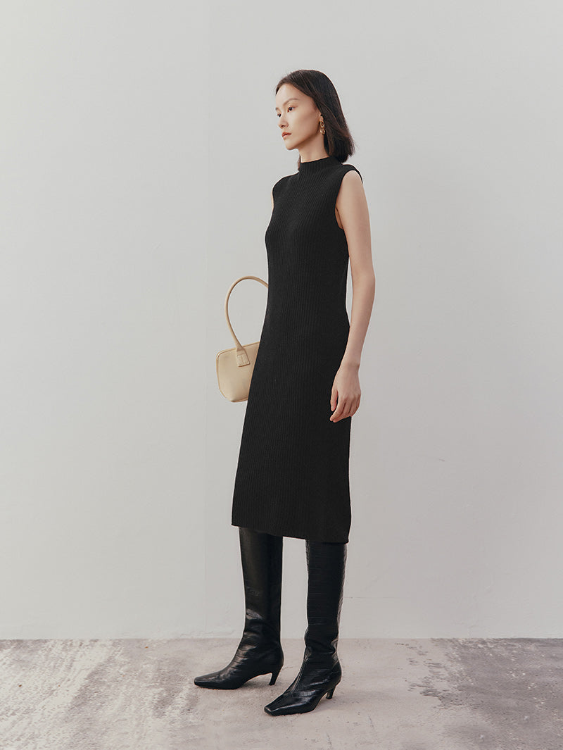 Women's Black Round Neck Sleeveless Wool Knit Dress