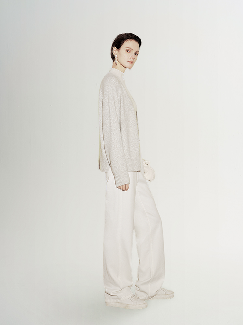 Carica immagine 1 in visualizzazione galleria. Women's Gray V Neck Drop Shoulder Knit Cardigan