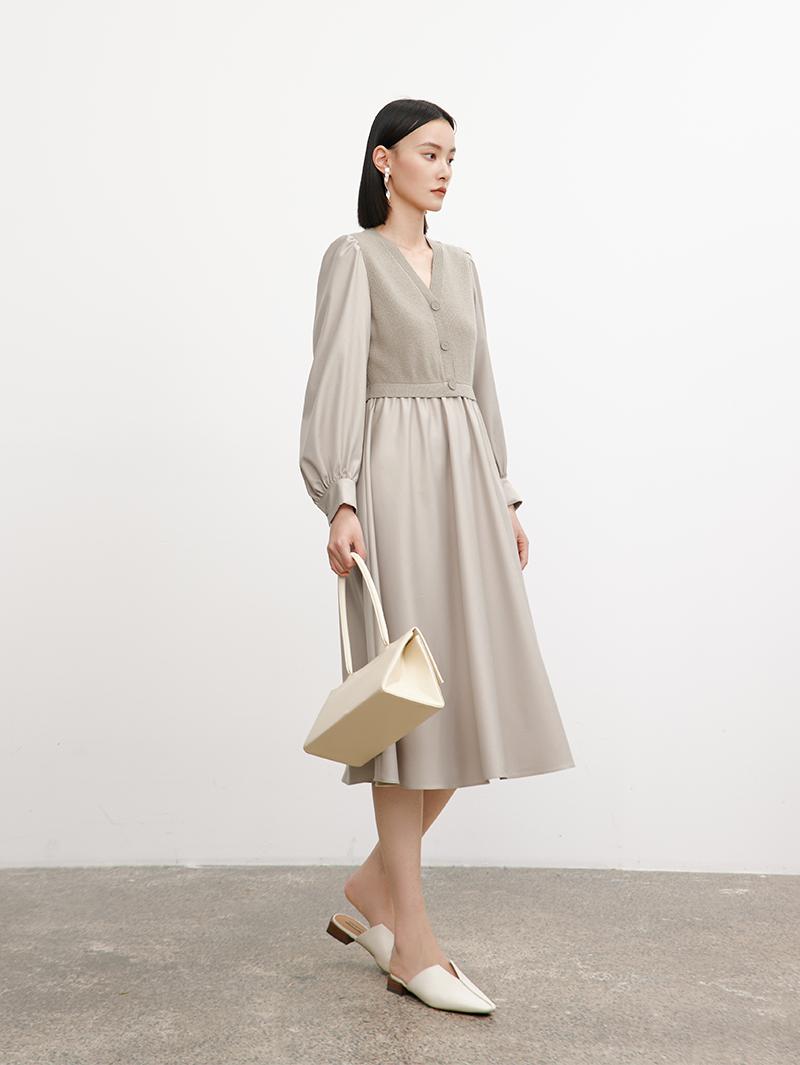 Women's Spring Light Coffee Sheep Wool Knit V Neck Vest Long Sleeves Dress