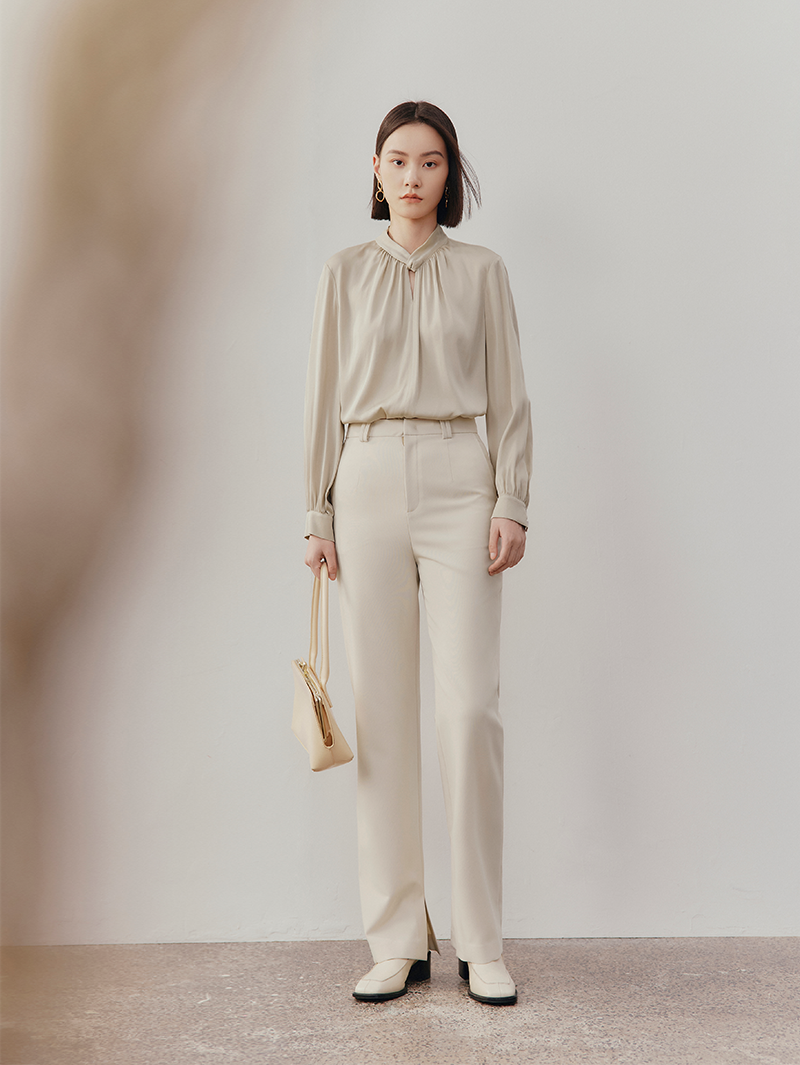 Women's Beige Straight Fit Slit Design Trousers