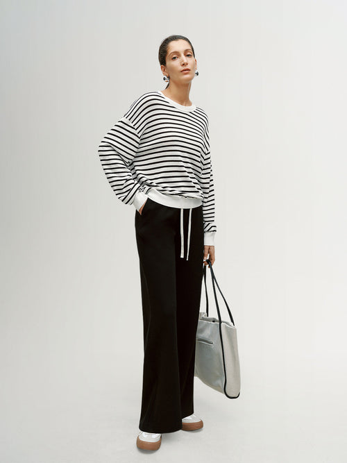 Carica immagine 1 in visualizzazione galleria. Striped Crewneck Relaxed Top