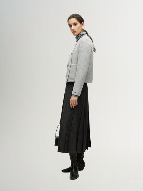Charger l'image 1 dans la galerie. Pleated Midi Skirt