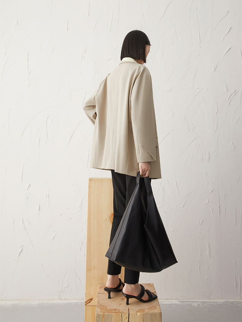 Women's Black Small Leg Trousers Sheep Wool with Belt