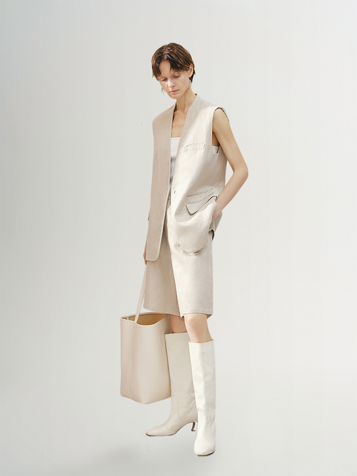 Load image 1 in gallery view. Women's Light beige 100% Linen Vests