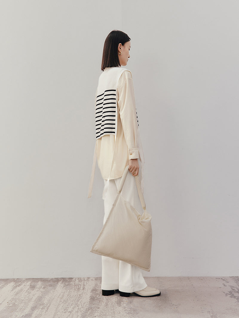 Women's White Stripe Round Neck Sleeveless Knit Sweater Vest Top