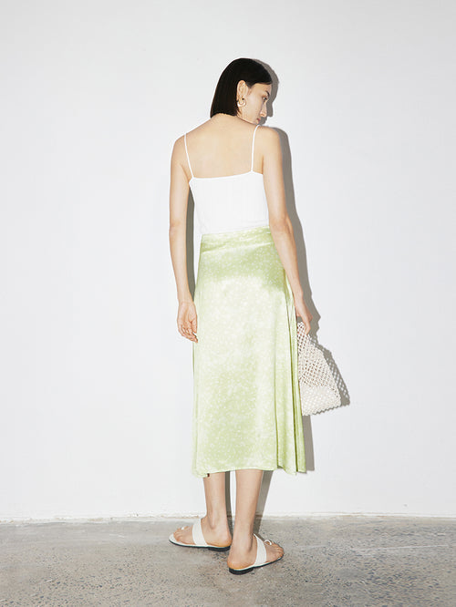 Charger l'image 1 dans la galerie. Women's Light Green Floral Clasic Straight Fit Irregular Hem Skirt