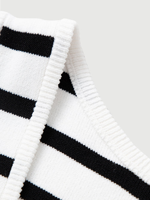 Carica immagine 1 in visualizzazione galleria. Women's Noir Round Neck Stripe Knitted Vest