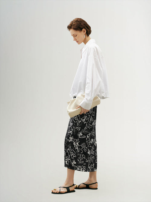 Load image 1 in gallery view. Classic white collared shirt
