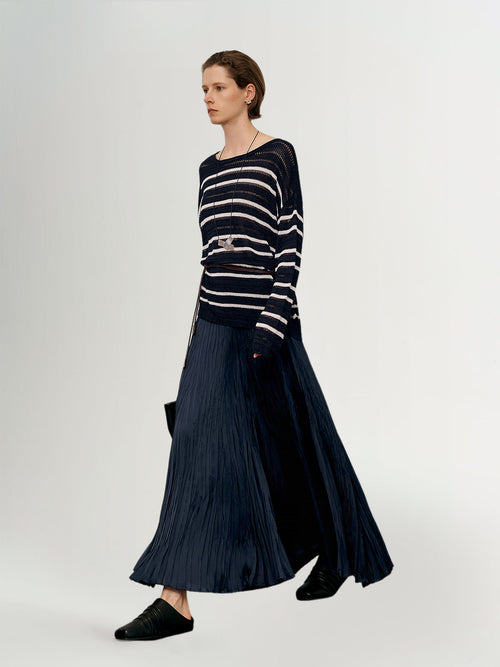 Load image 1 in gallery view. Elastic-Waist Pleated Maxi Skirt