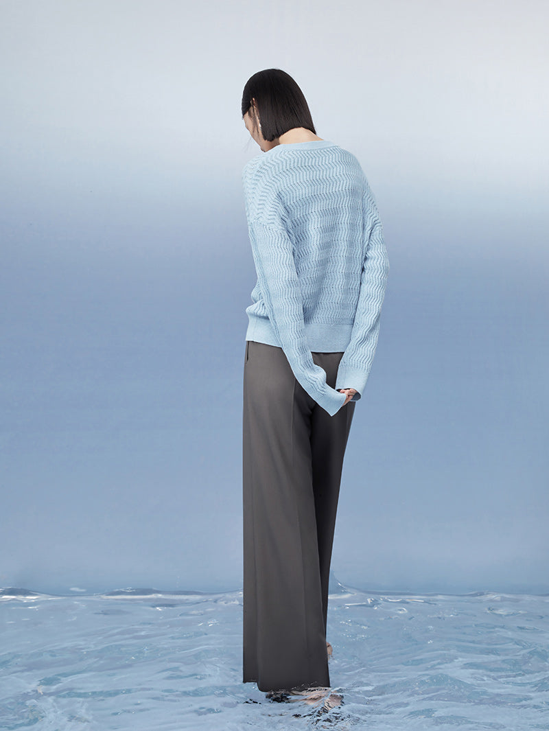 Women's Blue Round Neck Knit Pullover Sweater