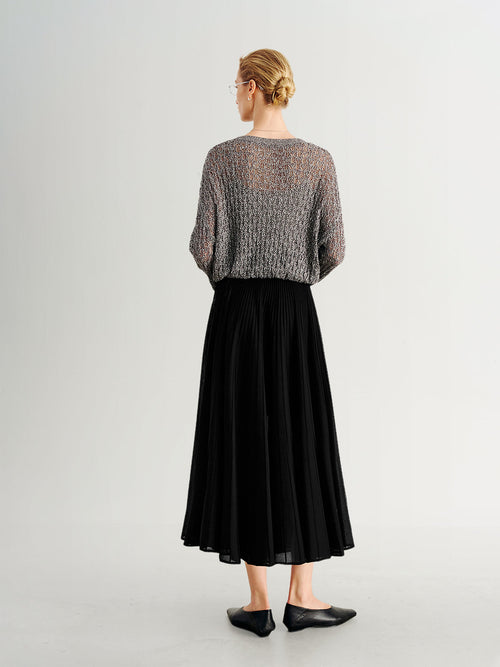 Charger l'image 1 dans la galerie. Sheer Pleated Midi Skirt