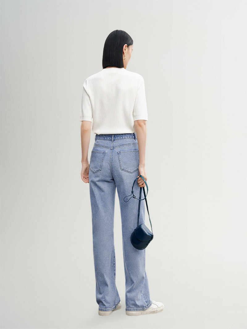 Women's Original White V Neck Short Sleeves Rib Pattern Knitwear Top