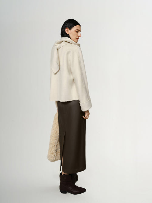 Charger l'image 1 dans la galerie. Manteau beige clair