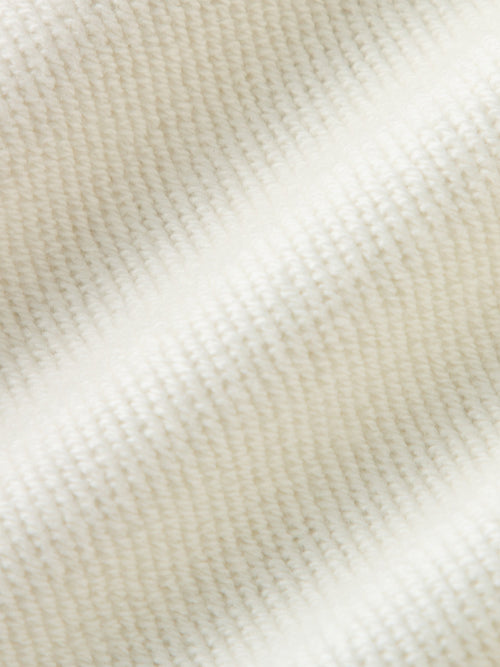 Carica immagine 1 in visualizzazione galleria. Women's Plain White Round Neck 100% Cotton Winter Sweatershirt