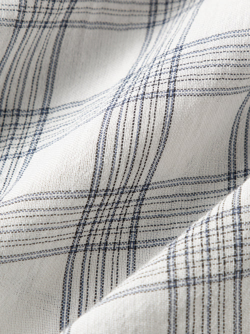 Carica immagine 1 in visualizzazione galleria. Relaxed-Fit Drop-Shoulder Long-Sleeve Plaid Lapel Shirt