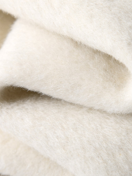 Charger l'image 1 dans la galerie. Women's White Notch Lapel Sheep Wool Short Coat