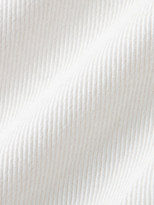 Load image 1 in gallery view. White short pants