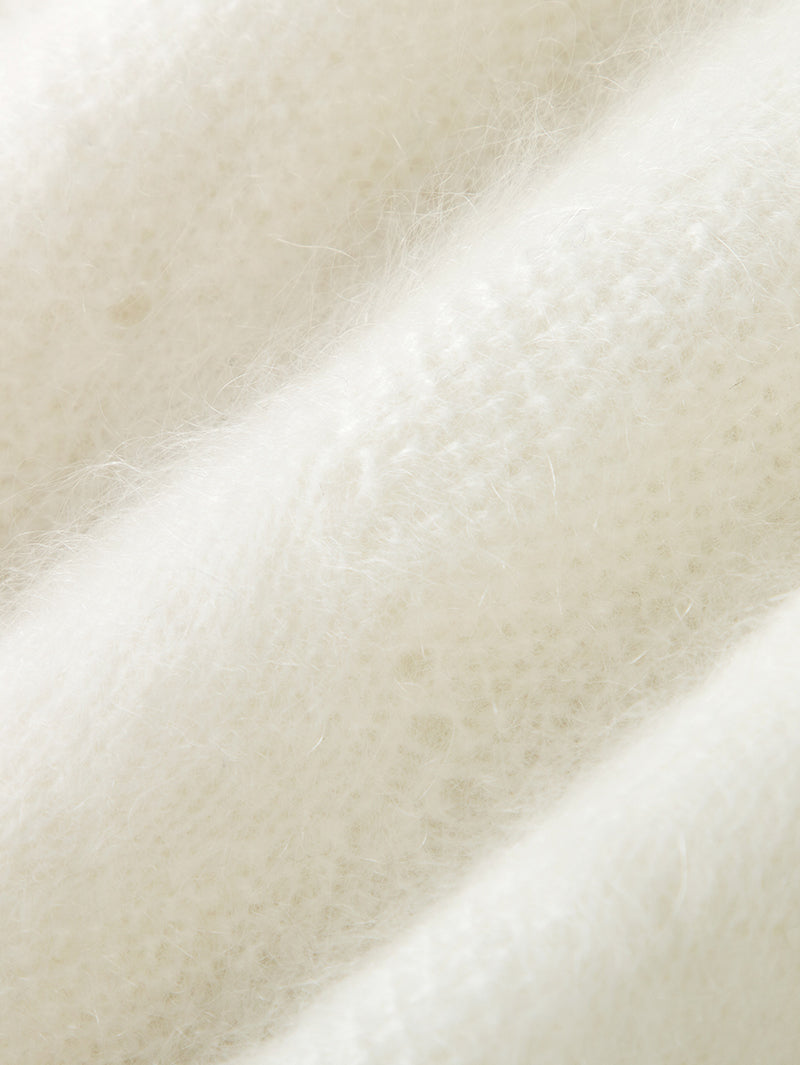 Cashmere V-neck sweater, long sleeves, natural white