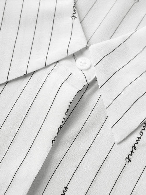 Charger l'image 1 dans la galerie. Chemise blanche en soie unie à rayures avec col classique