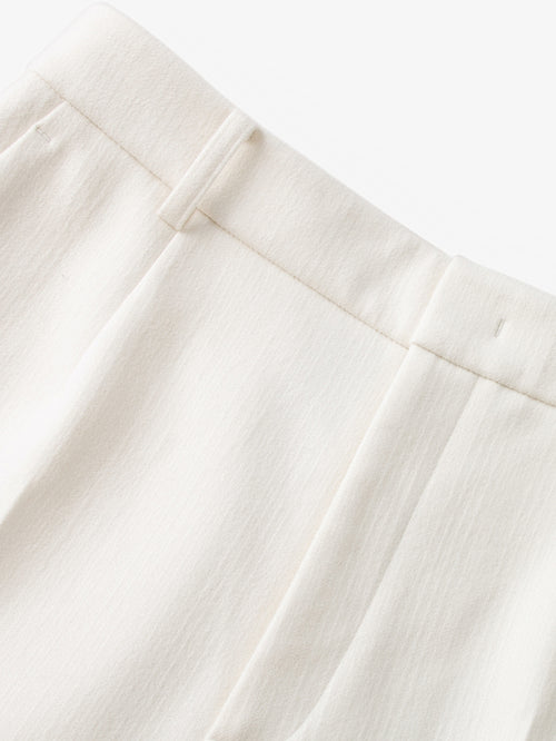 Load image 1 in gallery view. White pants